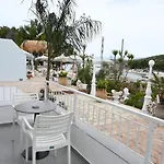 Emar Beachfront Ksamil