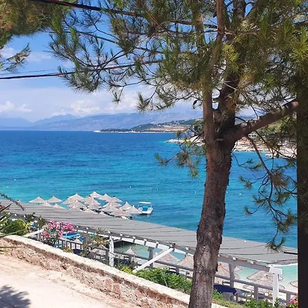 Emar Beachfront 4* Ksamil