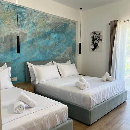 Alojamento de Acomodação e Pequeno-almoço Emar Beachfront 4*