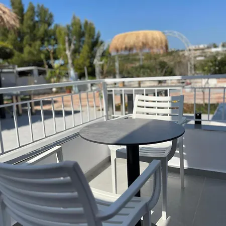 Alojamento de Acomodação e Pequeno-almoço Emar Beachfront Ksamil