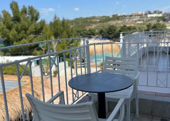 Bed & Breakfast Emar Beachfront Ksamil