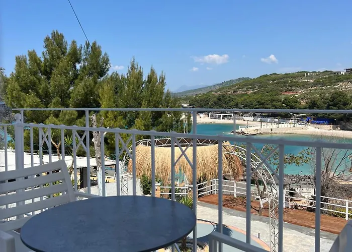 Emar Beachfront 4* Ksamil