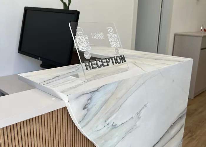 Nocleg ze śniadaniem Emar Beachfront 4*