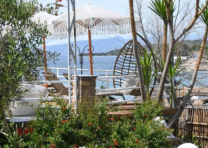 Emar Beachfront Bed & Breakfast Ksamil
