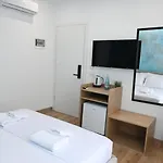 Bed & Breakfast Emar Beachfront 3*