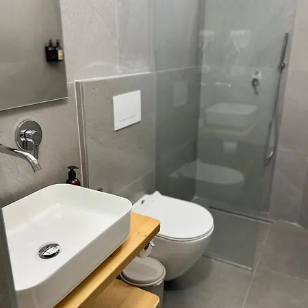 Emaar - Beachfront , Newly Renovated * Ksamil