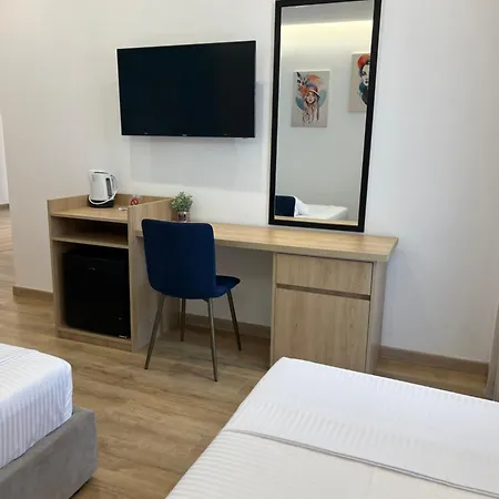 Couette-café Emar Beachfront 3*