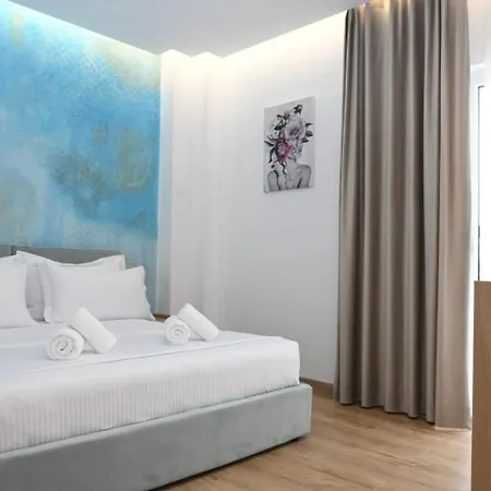Bed & Breakfast Emaar - Beachfront , Newly Renovated *