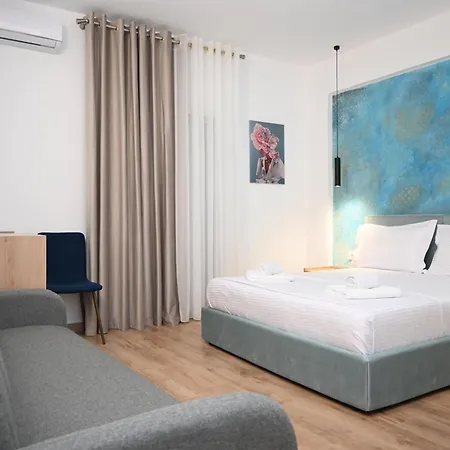 Panzió Emar Beachfront 3*