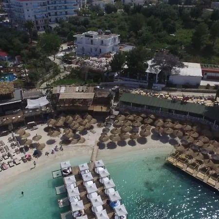 Emar Beachfront Bed & Breakfast 3*