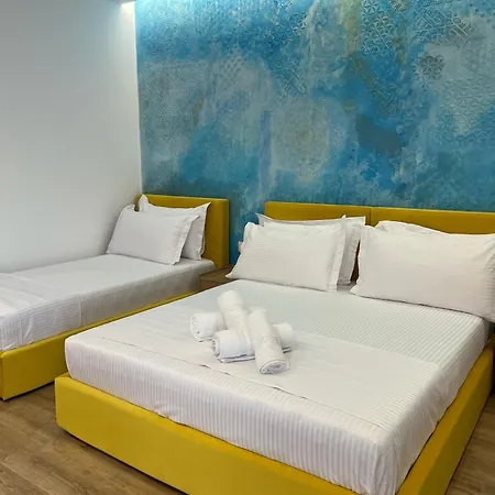 Emar Beachfront Couette-café 3*